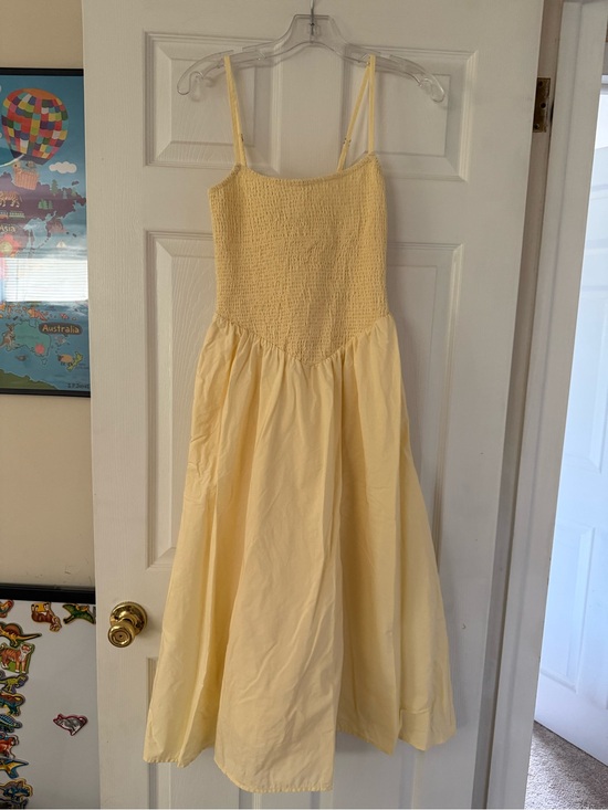 Quince Dresses & Skirts - New Quince Butter Yellow Smocked Sundress